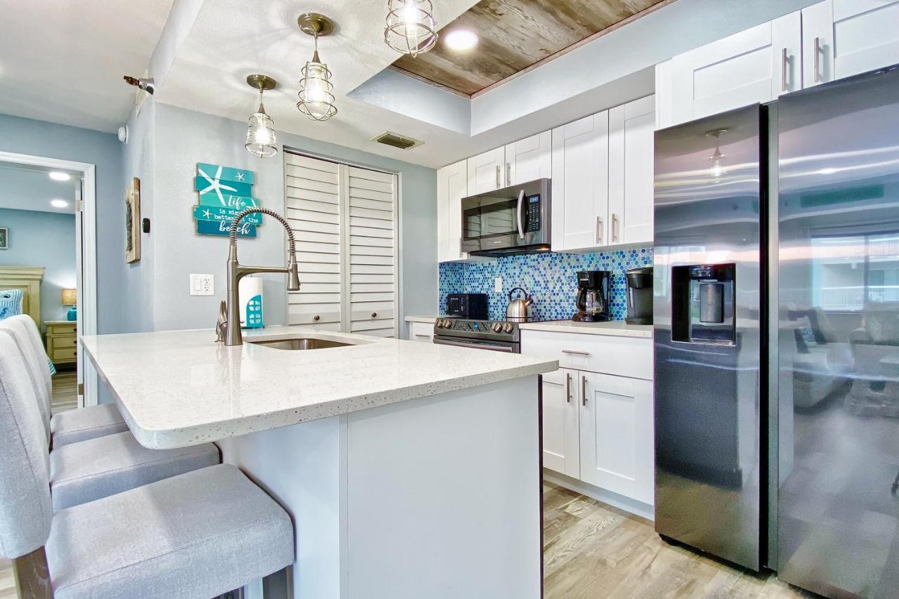 Appartamento Water View 107 Clearwater Beach Esterno foto