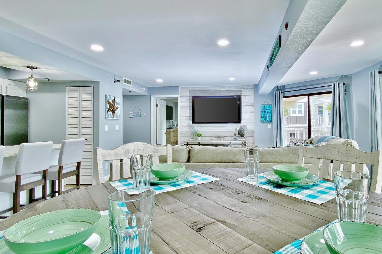 Appartamento Water View 107 Clearwater Beach Esterno foto