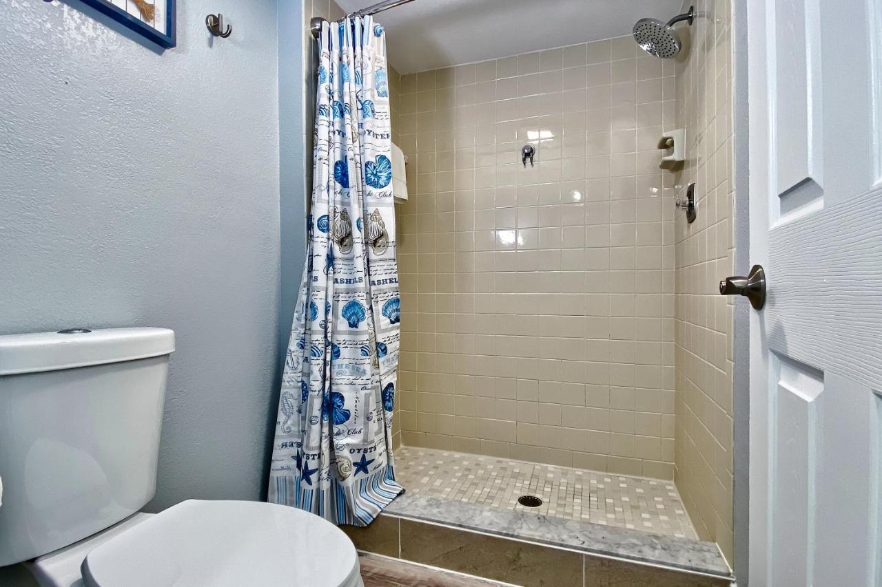 Appartamento Water View 107 Clearwater Beach Esterno foto